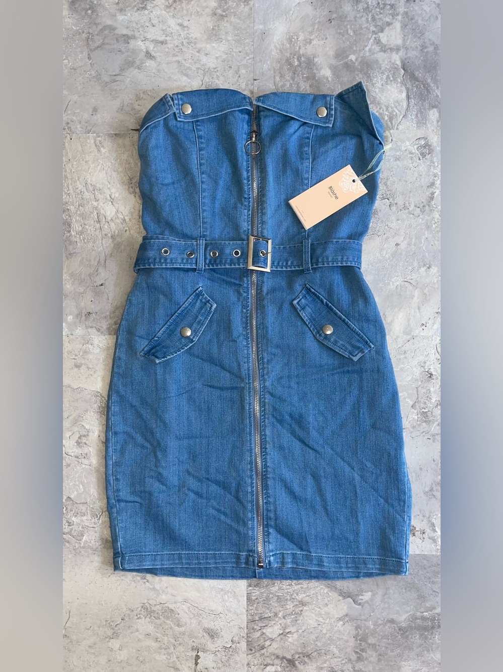 NWT Blishe Strapless Denim Mini Dress With Belt Medium Wash